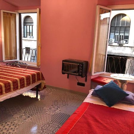 روما S.P.T. Bed & Breakfast المظهر الخارجي الصورة