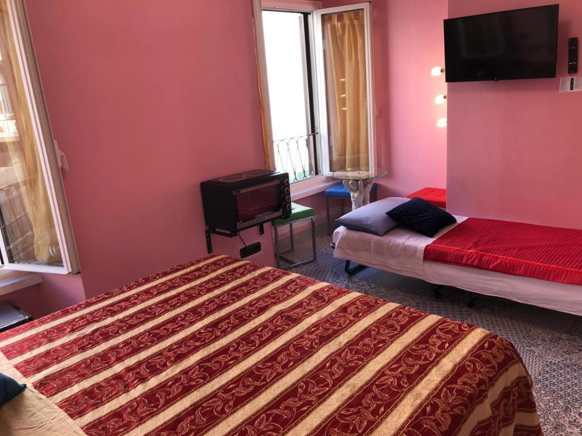 روما S.P.T. Bed & Breakfast المظهر الخارجي الصورة