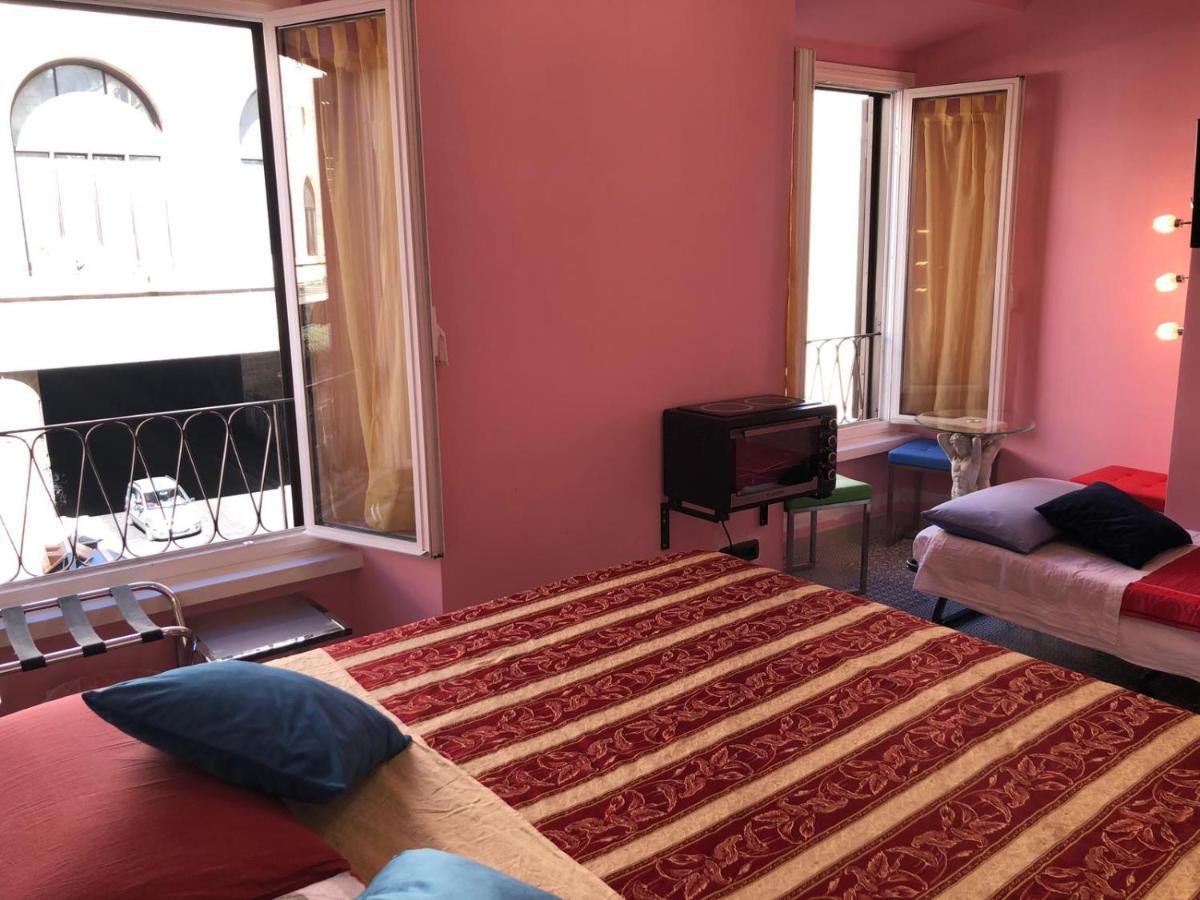 روما S.P.T. Bed & Breakfast المظهر الخارجي الصورة